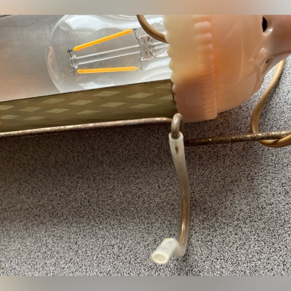 Vintage 1950s Pink & Gold Toned Headboard Light - Picture 4 of 10